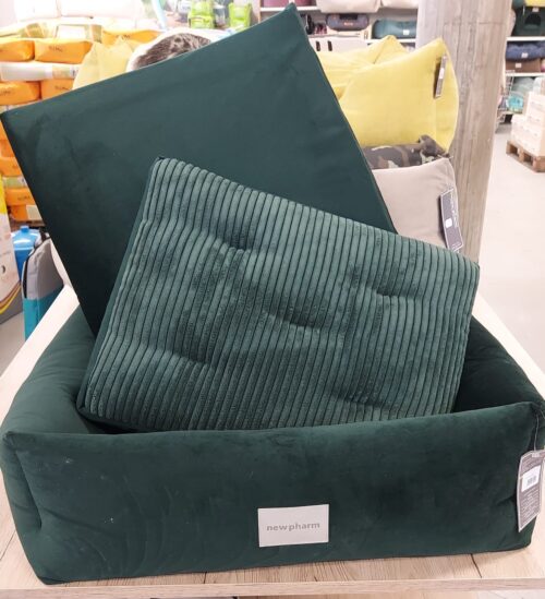 NEW PET COSMO S 70x62x18 cm